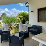 بيت للعطل Mima *