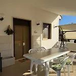 Mima سانتيرامو إن كولي